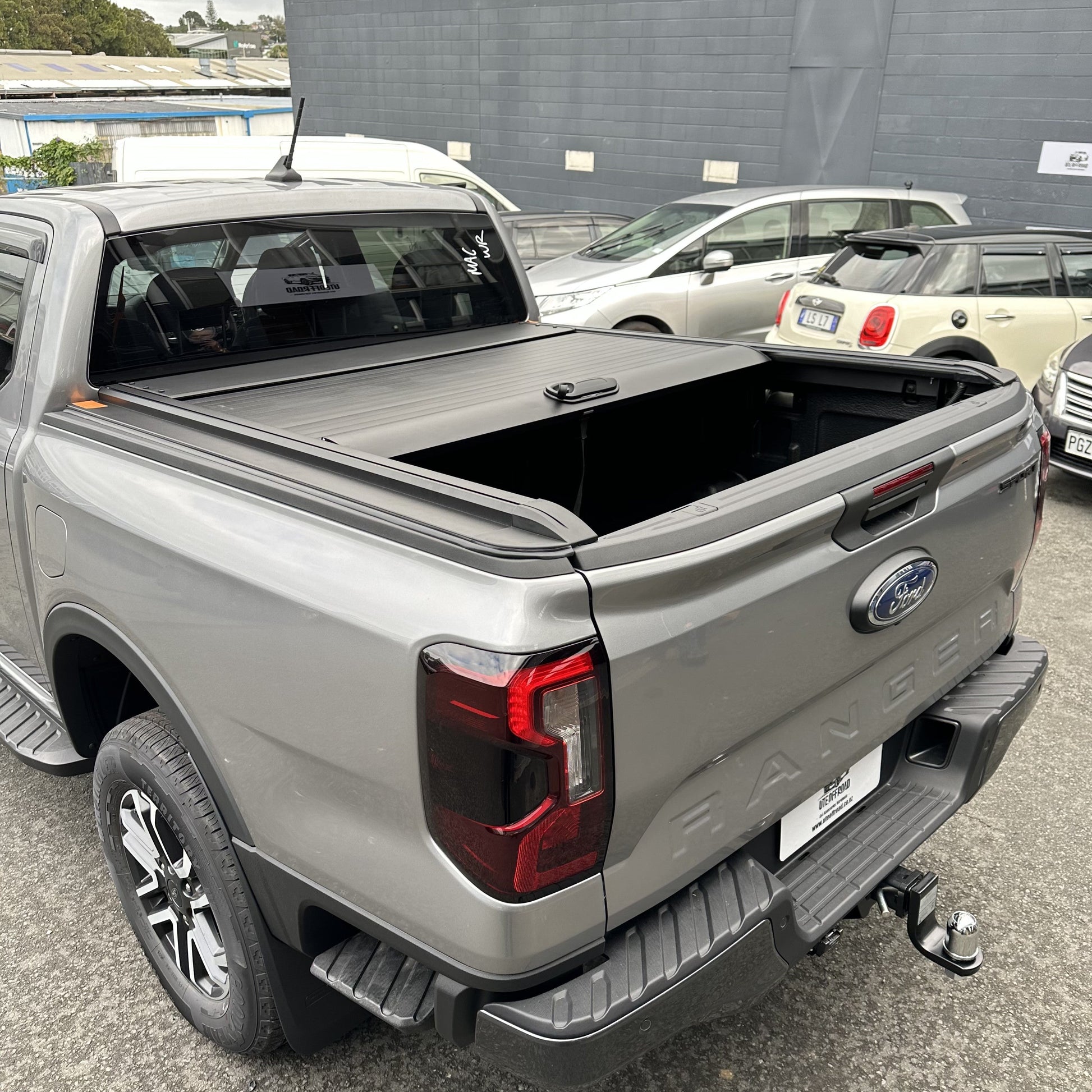 Manual Roller Shutter/Tonneau Cover for Ford Ranger 2022+ New