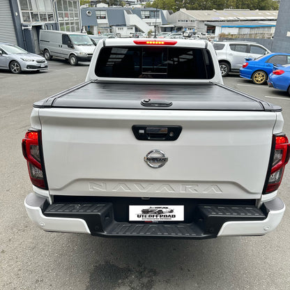 Manual Roller Shutter/Tonneau Cover for Nissan Navara NP300