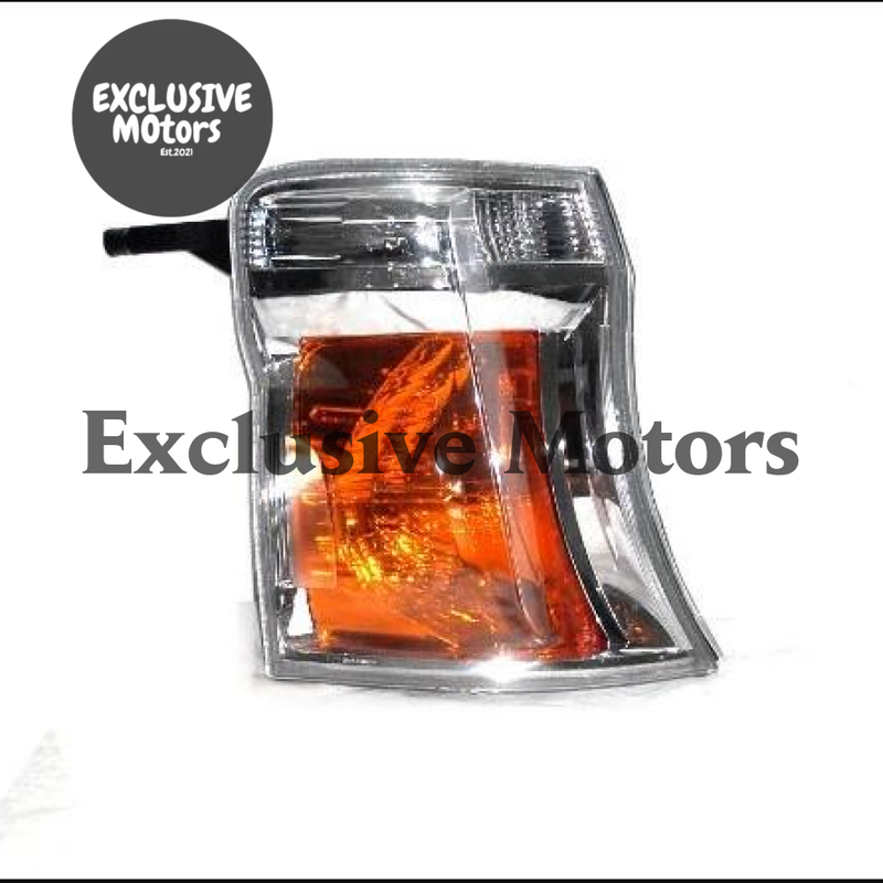 Nissan Caravan / Urvan / Homy Right-Hand Corner Light (2005-2012)