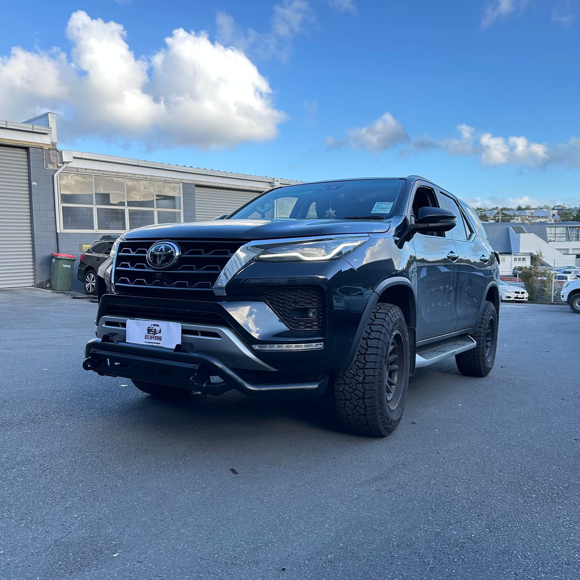 Nudge bar(Compatible Front Camera and Sensors) Lower style for Toyota