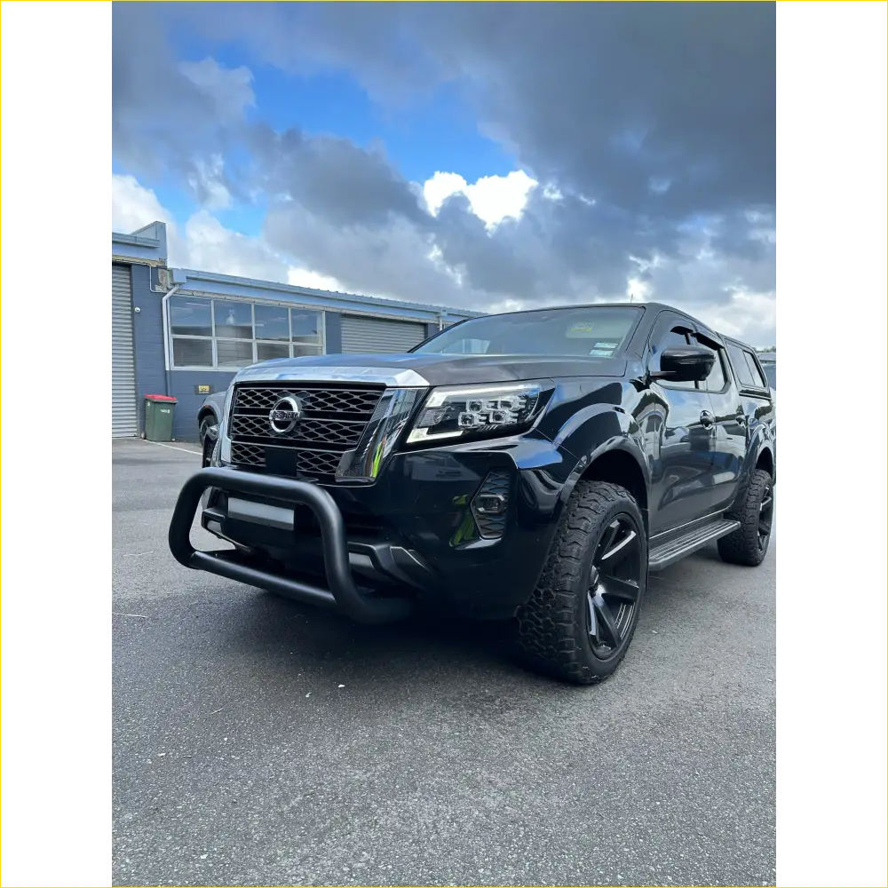 Nudge Bar (Compatible Front Sensors) Medium Size Nissan Navara 2021+