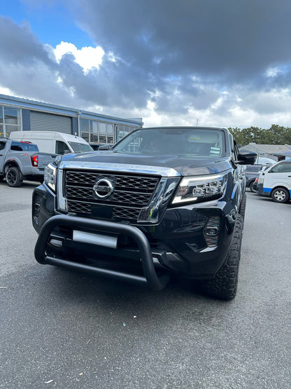 Nudge Bar (Compatible Front Sensors) Medium Size Nissan Navara 2021+