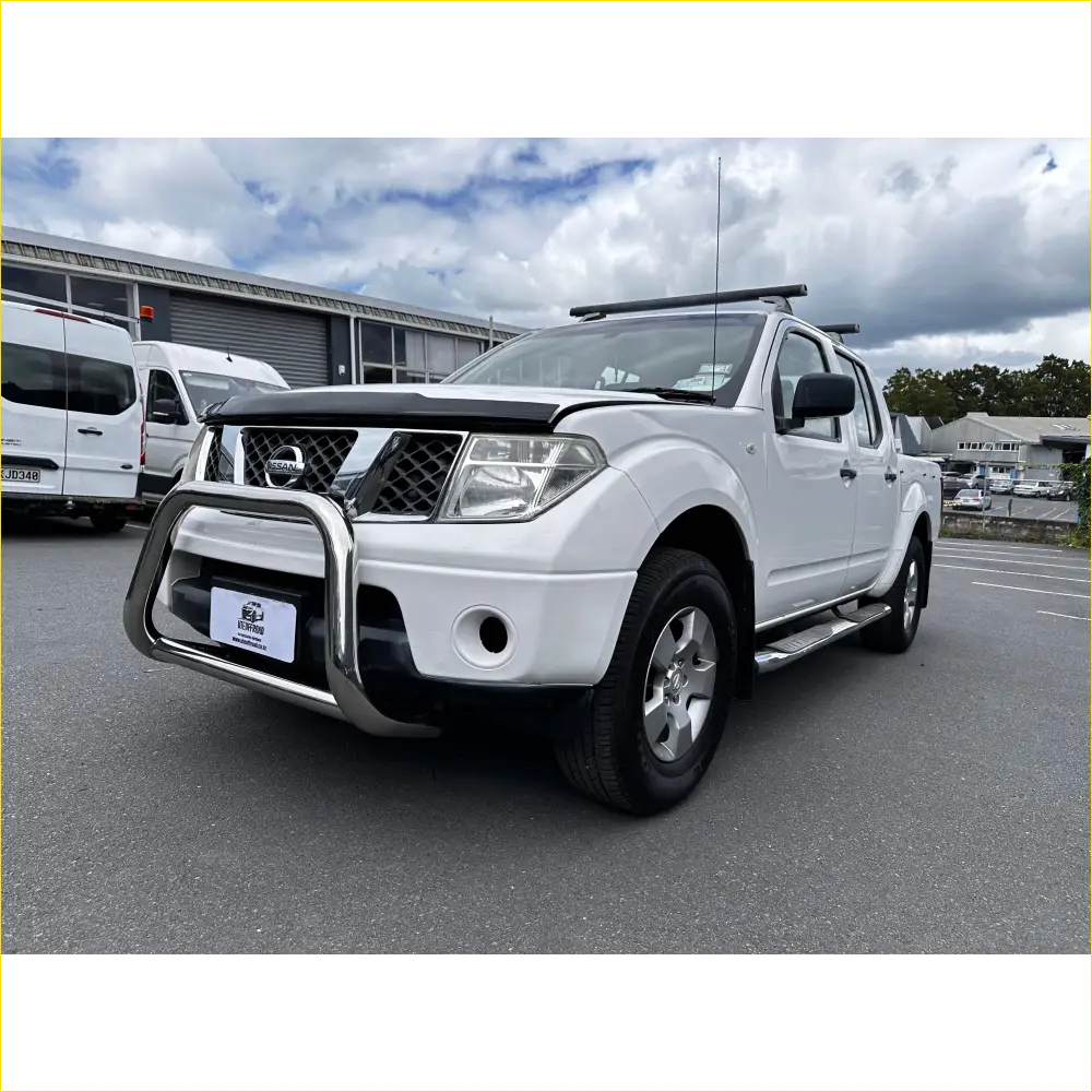 Nudge Bar (Compatible Front Sensors) Nissan Navara D40 2005-2015