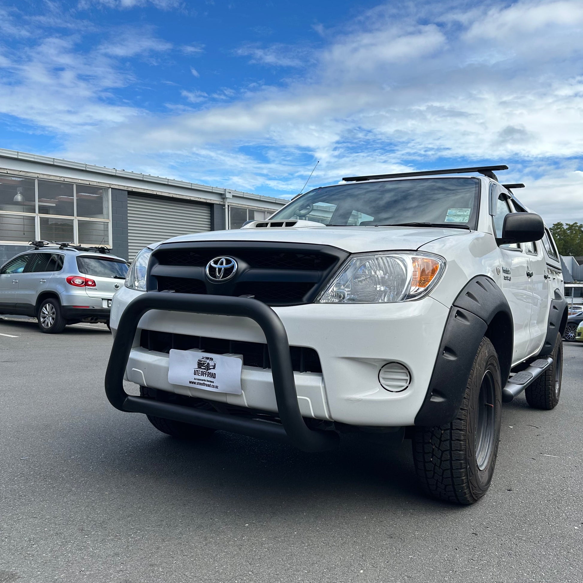 Nudge Bar (Compatible Front Sensors) Toyota Hilux Vigo 2005-2015