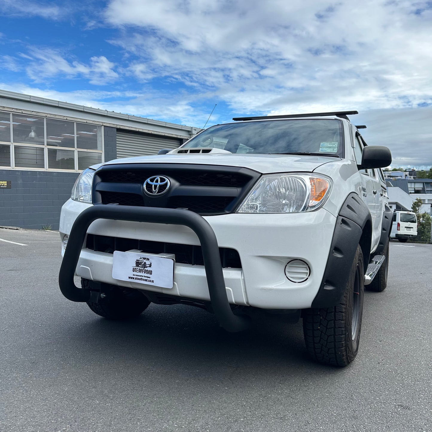 Nudge Bar (Compatible Front Sensors) Toyota Hilux Vigo 2005-2015