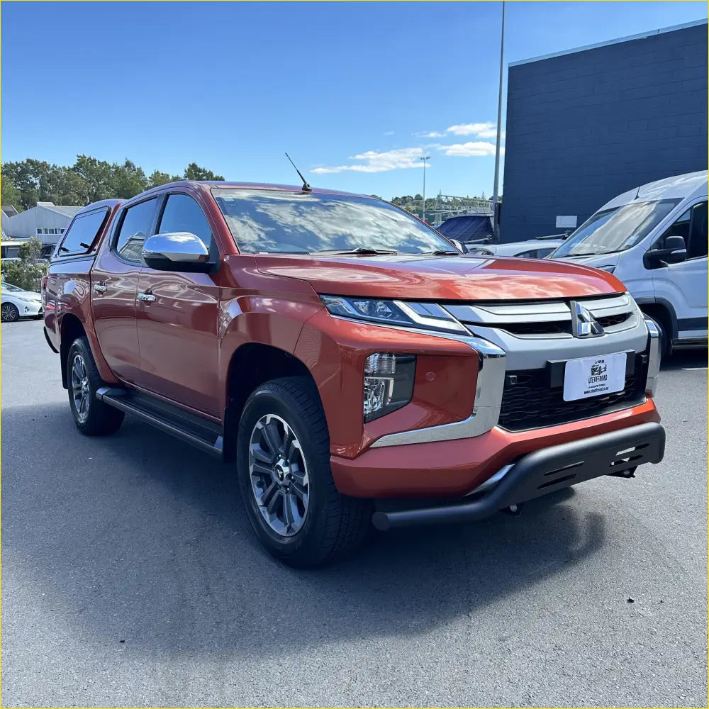 Nudge bar for Mitsubishi Triton 2019-2023 Black Q1