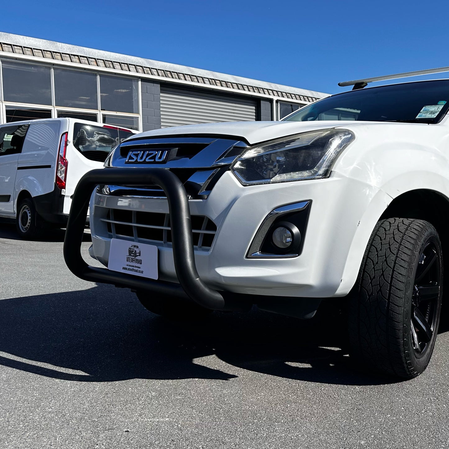 Nudge Bar Isuzu D-Max 2012-2020 Matte Black