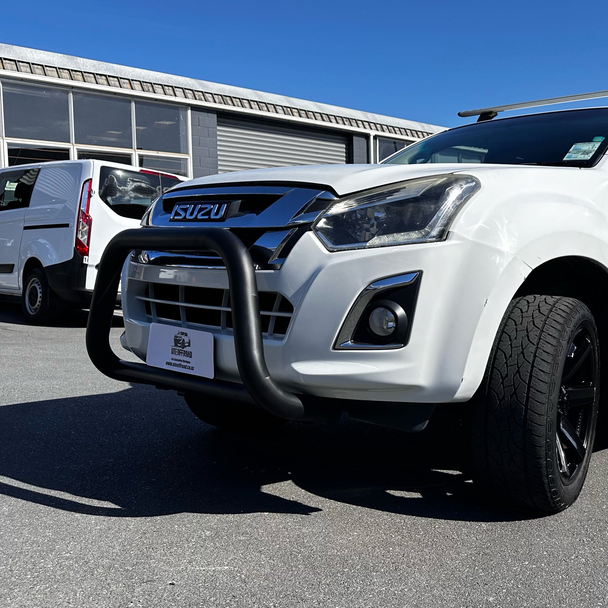 Nudge Bar Isuzu D-Max 2012-2020 Matte Black