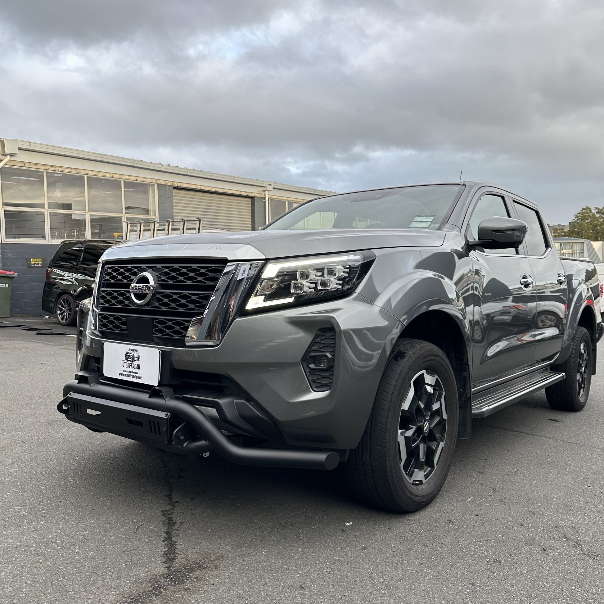 Nudge bar Lower Style Nissan Navara 2021+ Black
