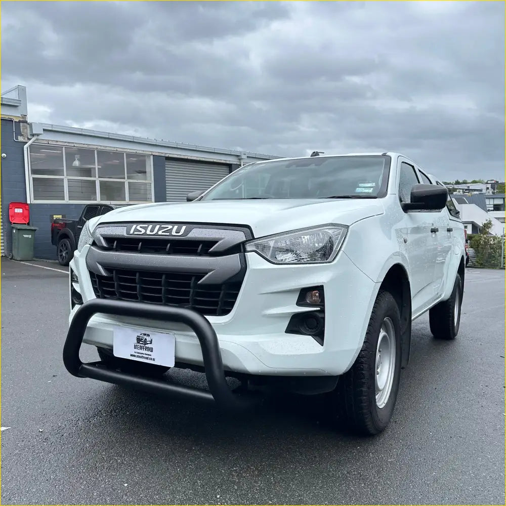 Nudge Bar Medium Size for Isuzu D-Max 2021-2023 Matte Black