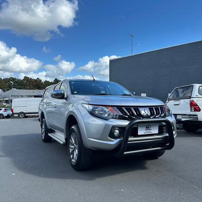 Nudge Bar Mitsubishi Triton/Pajero 2015-2018 Matte Black