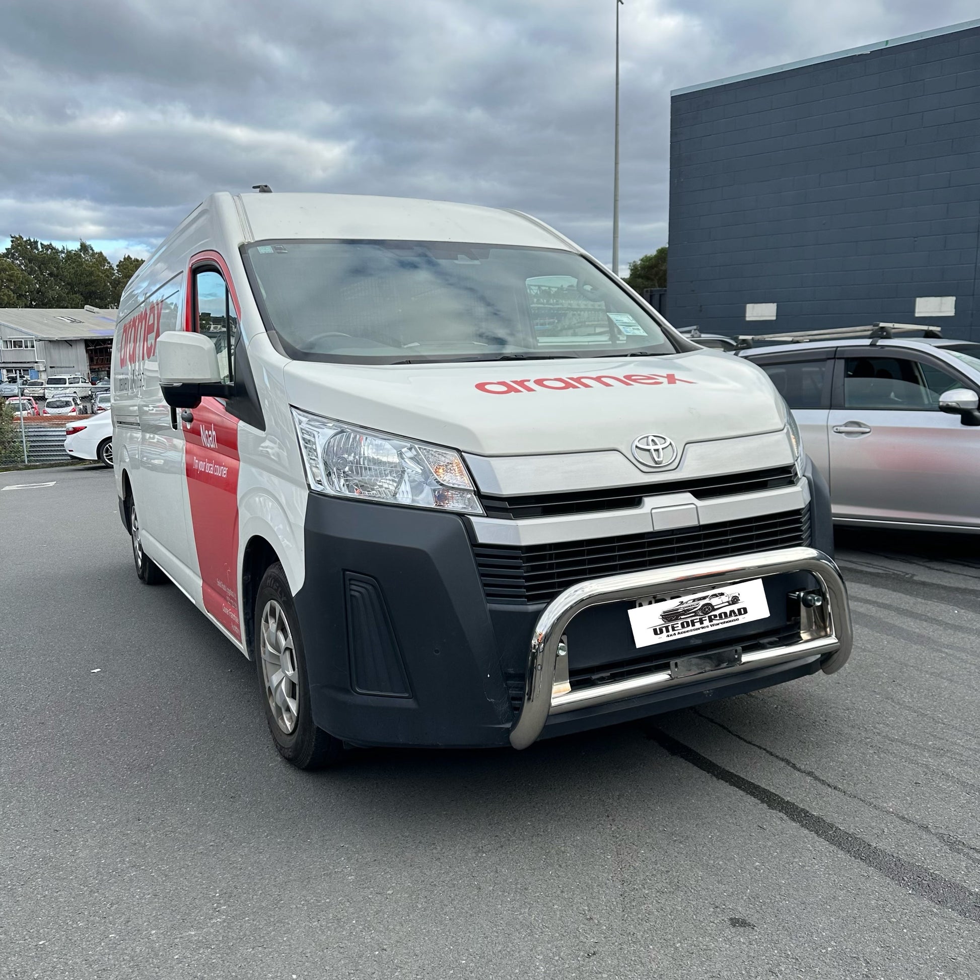 Nudge Bar Toyota Hiace 2019+ Chrome