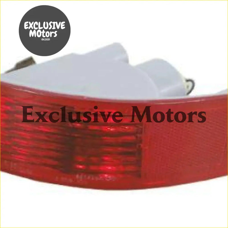Right-hand bumper light for mitsubishi outlander 2006 with red plastic taillight and visible internal reflectors backside view