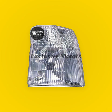 Right-Hand Corner Light for Nissan Caravan/Urvan/Homy (2001-2005)