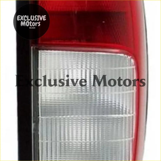 Right-Hand Tail Light for Nissan Navara D22 (2002-2013) - Lights