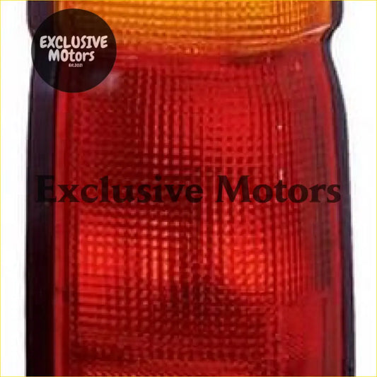 Right-Hand Tail Light for Nissan Navara King Cab (1986-1997) - Lights