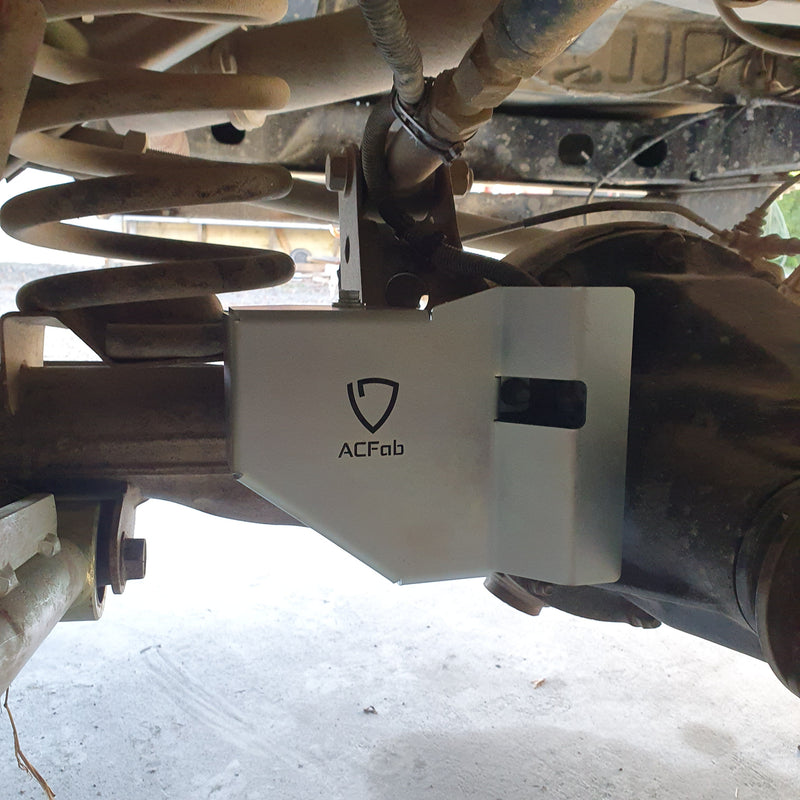 Toyota Landcruiser 76/78/79 and 80 series Rear Diff Locker Guard