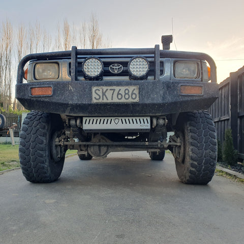 Toyota Hilux LN106 Radiator Guard