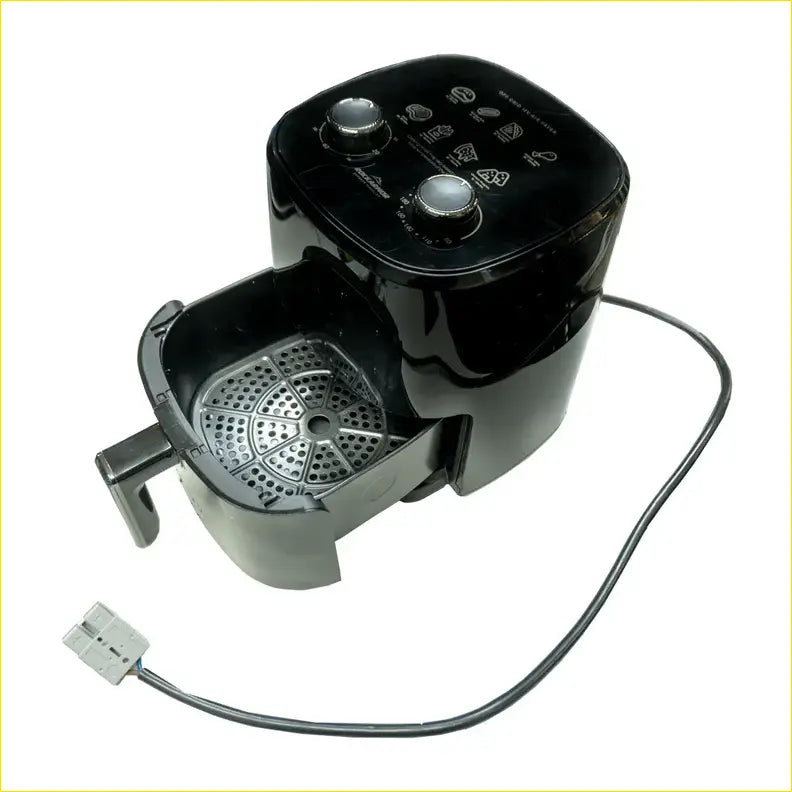 Black glossy rockarmor 4l 12v vehicle air fryer with dual knobs and open perforated basket for 4wd ute offroad use