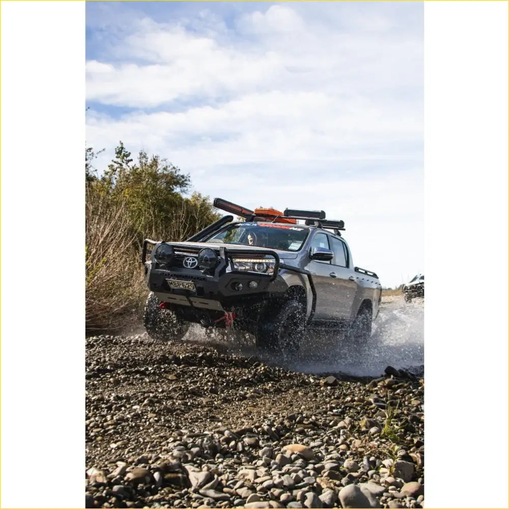 Rockarmor Gt Hoop Bullbar Combo Pack - Toyota Hilux 2015-2020 - Winch Bar