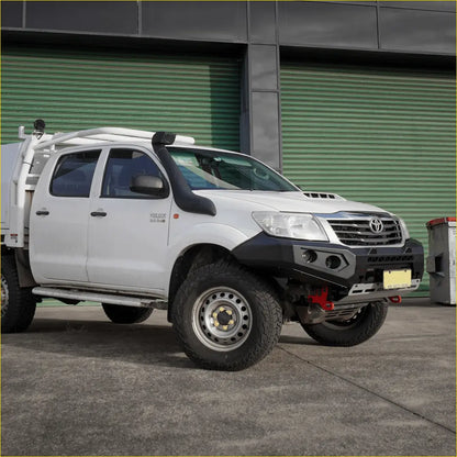 White toyota hilux with black steel rockarmor gt hoop bullbar and roof rack for 2007-15 model