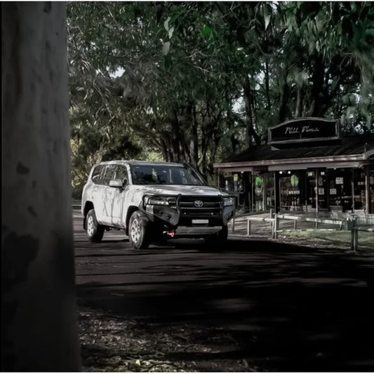 Rockarmor Gt Steel Hoop Bullbar - Toyota 300 Series 2021-2024 (Full - Winch Bar