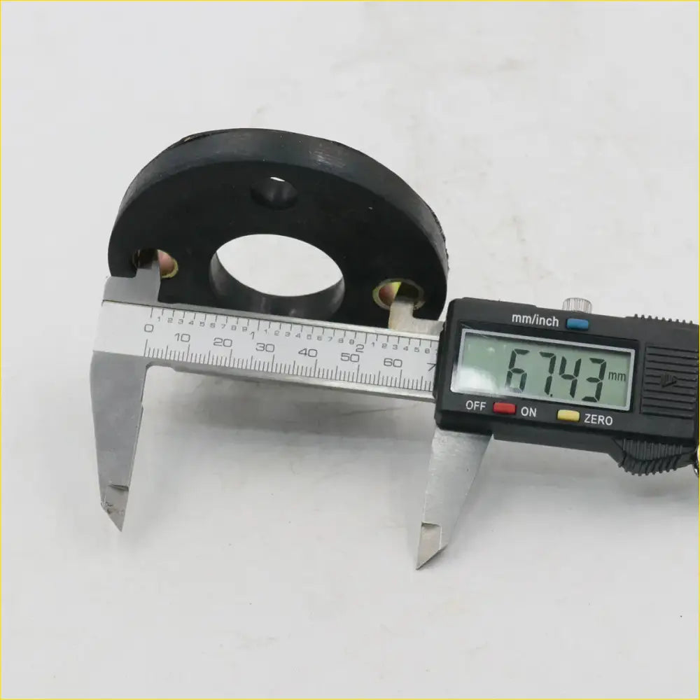 Rubber Coupling Steering Shaft for Nissan 720 D21 King Cab 1984-1986