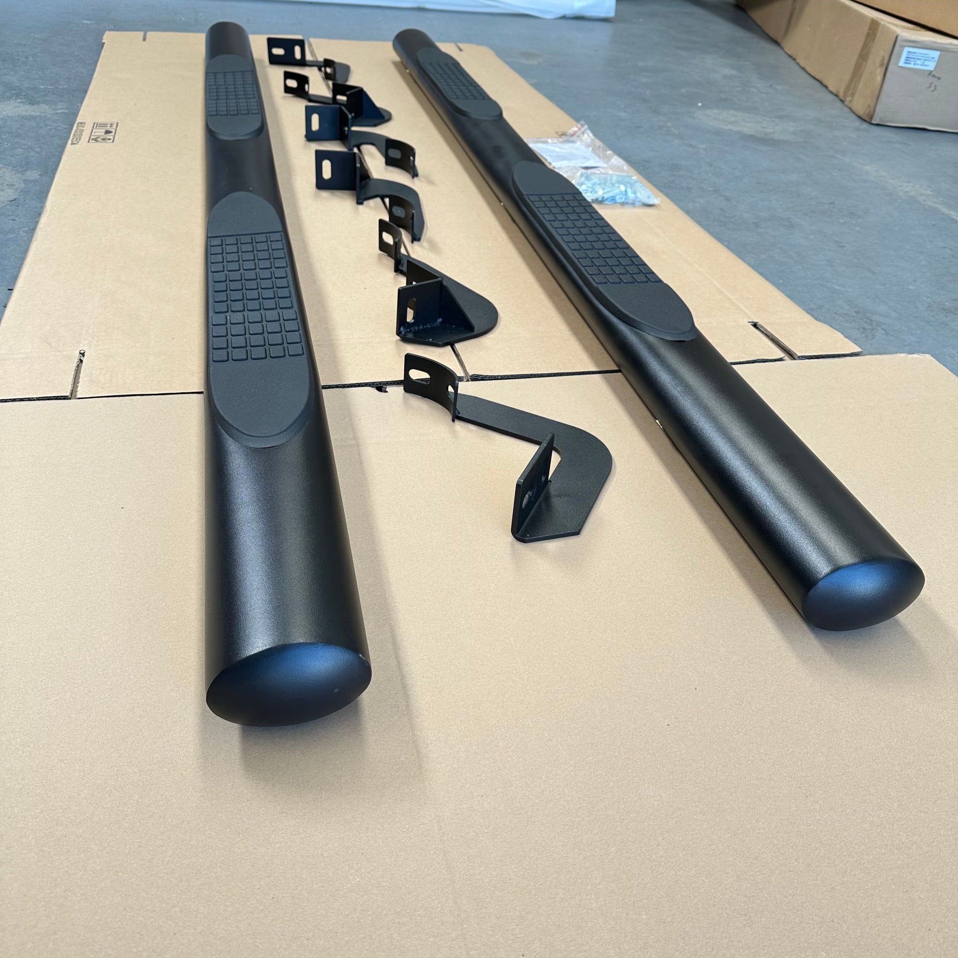 Running Board 4 inch Oval Tube Black Stainless Steel Hilux Revo 2015+