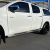 Chrome finished 4 inch oval tube stainless steel running board mounted on white hilux vigo 2005-2015 side lower edge