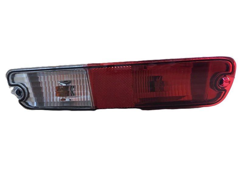 Mitsubishi Pajero NP Rear Bar Lamp Right Side (2002–2006)