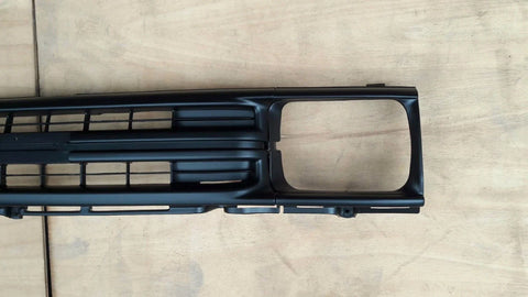 Toyota Hilux 3 x Matt Black Grill & Light Cases (1989-1991)