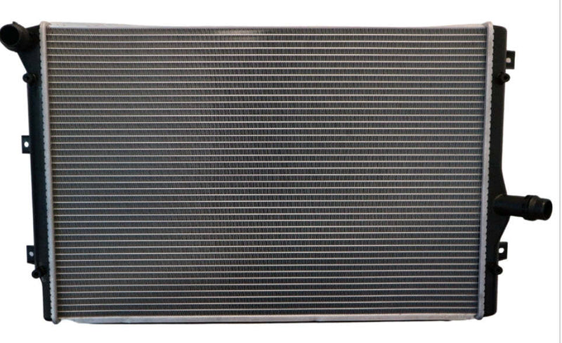 Radiator FOR Volkswagen Passat B6 3C
