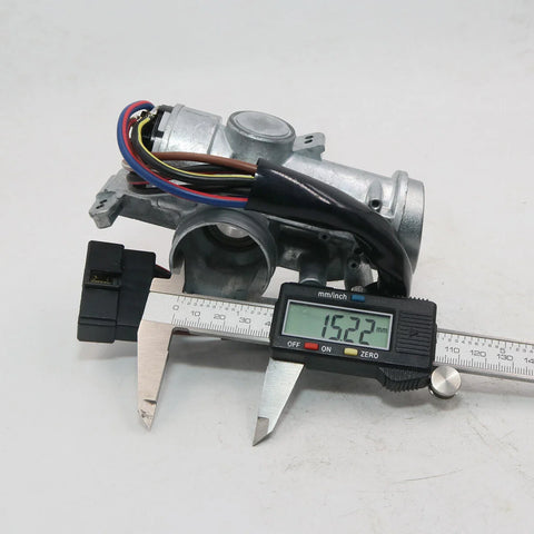 Toyota Hilux RN50 RN60 YN65 YN67 1983-1988 Ignition Door Fuel Tank Lock