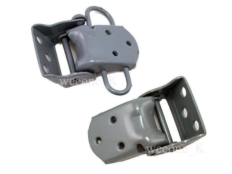 Datsun 620 Door Hinges (1972-1979)