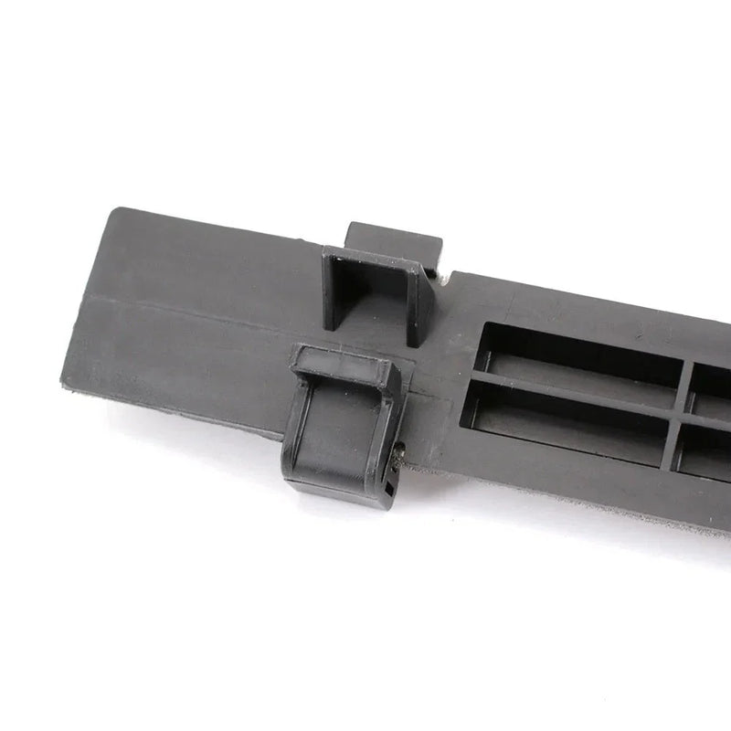 2004-09 Hyundai Tucson Air Conditioning Filter Cover (2004-2009)