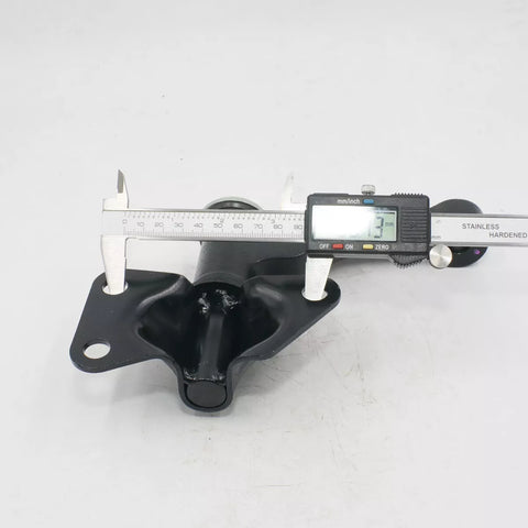 Nissan Navara Ute 4WD SD22 Idler Arm