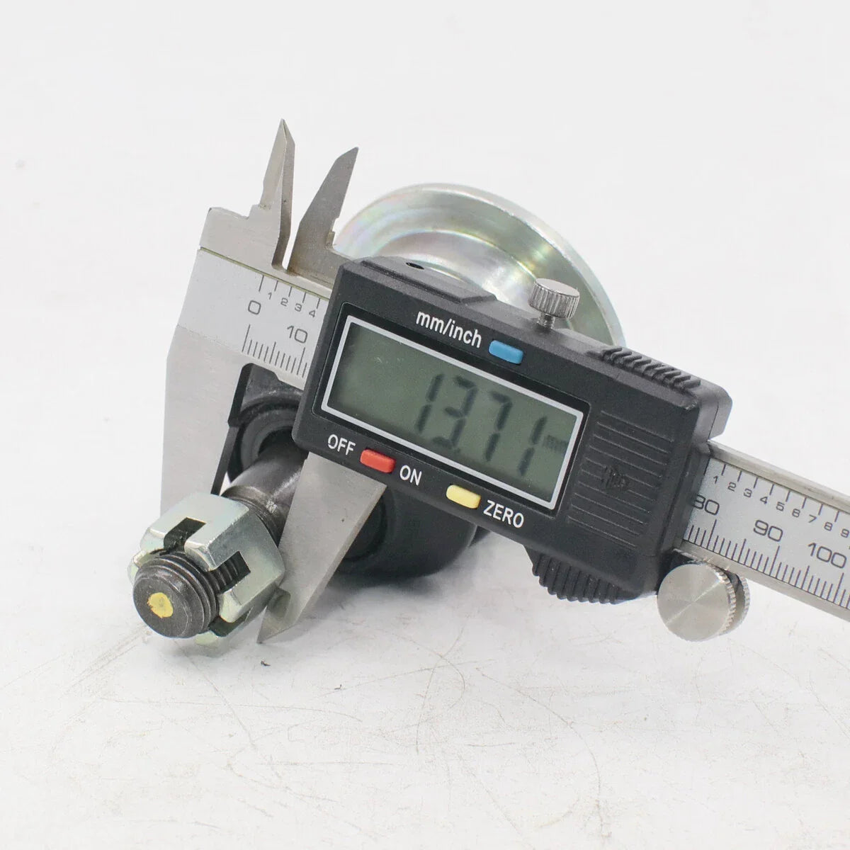 Upper Ball Joint Assembly for Toyota Hilux2WD/4WD Champ 2005-2015