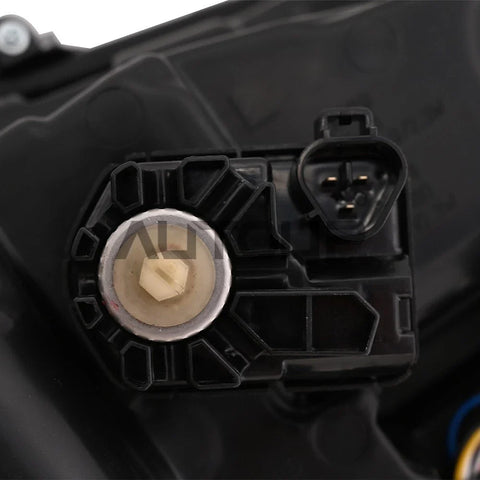 Toyota Hilux 2 x Projector LED Headlights (2021–2024)