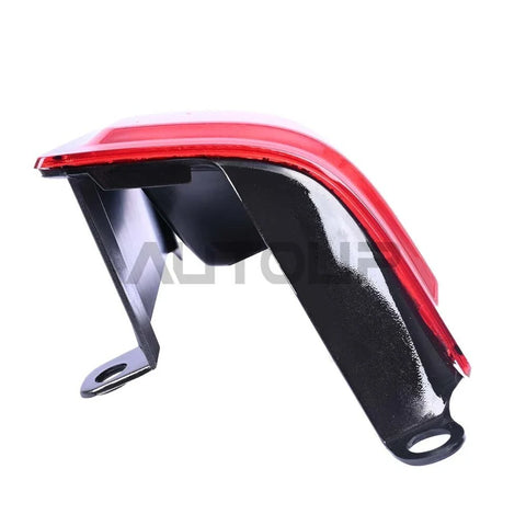 Chevrolet Express / GMC Savana Taillight / LH / Halogen (2003–2023)