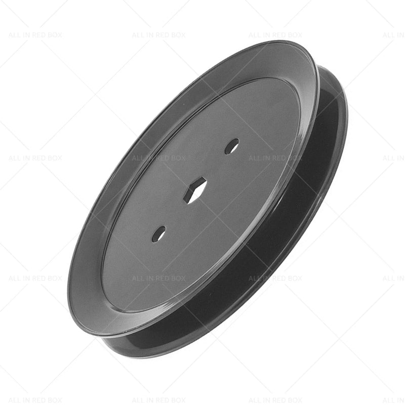 John Deere Sabre Mowers D105 Blade Spindle Pulley