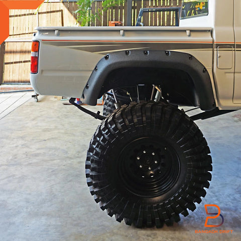 Toyota Hilux Ute 88-96 (LN85, LN106, LN111) 4DR Long Bed Fender Flares