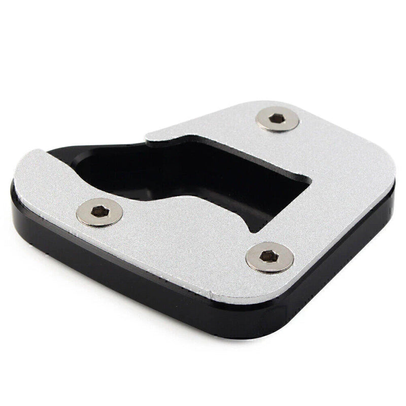 Suzuki Hayabusa Silver Kickstand Pad (2008-2020)