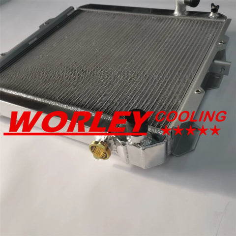 Toyota Hilux LN85 LN86 2.8L Diesel Aluminum Radiator (1988-1995)