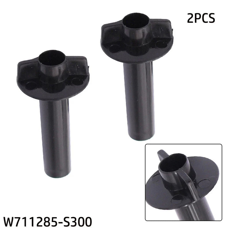 Mustang 2 x Rear Trim Panel Fastener Clip Screw Nut (2005–2009)