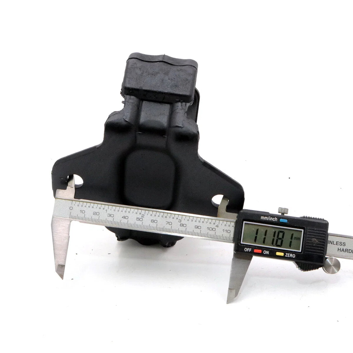 Front Engine Mount for Toyota Hilux2.4L 2.8L 2015-2023