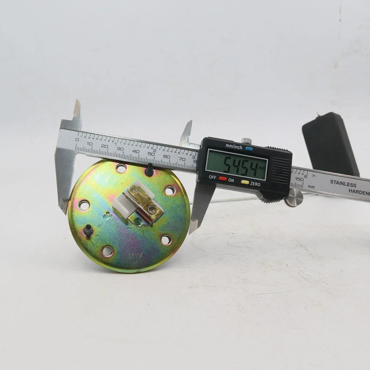 Fuel Tank Gauge Sending Unit for Toyota Hilux 1979-1983