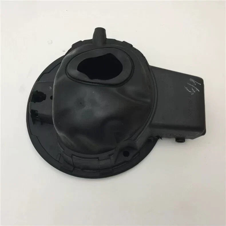 VW Polo Fuel Filler Door Tank Lid Gas Cap Cover (2002–2018)