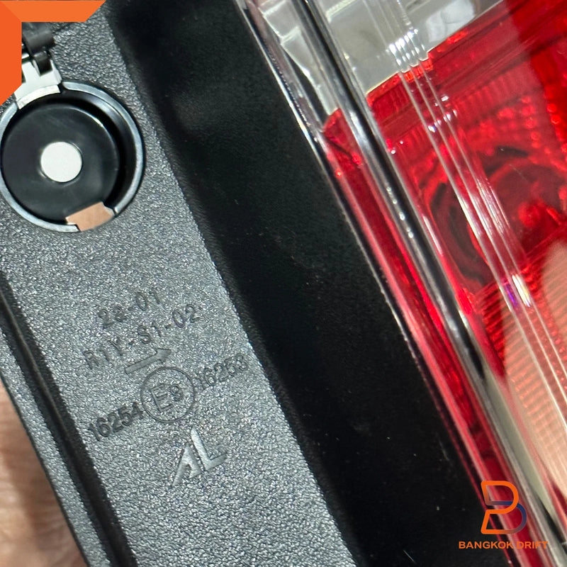 Holden Colorado 7 Trailblazer Right Tail Light Lamp Outer (2012-2022)