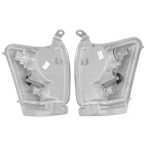 Toyota Hilux LH+RH/Pair/Clear Corner Indicator Lights (1997–2001)