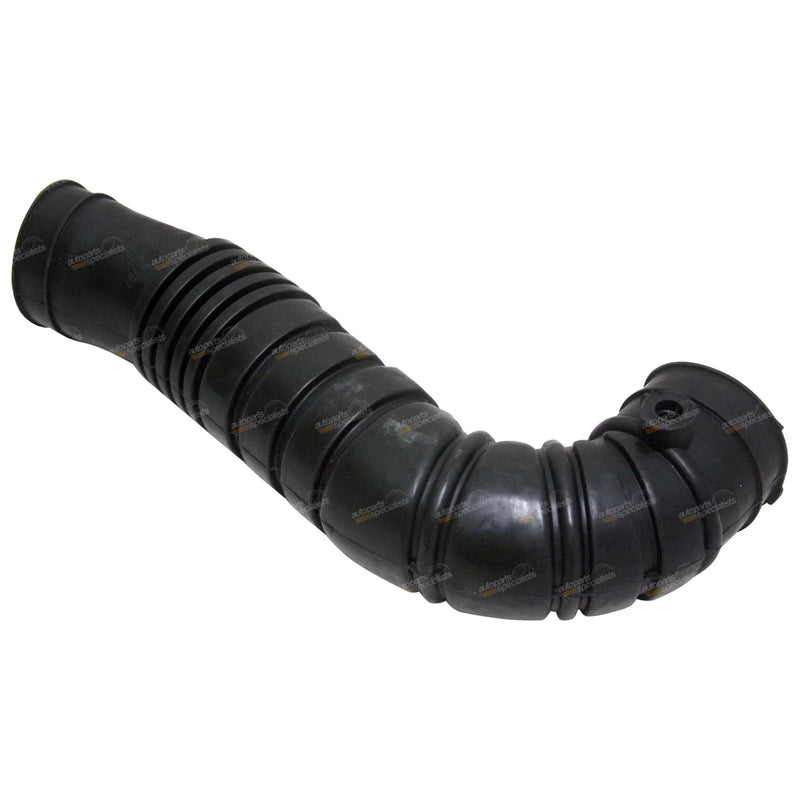 KUN16 / KUN26 Hilux Air Cleaner Intake Hose (2005–2015)